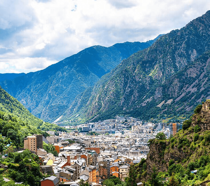Luxury private chauffeur tour in Andorra by blinktransfers