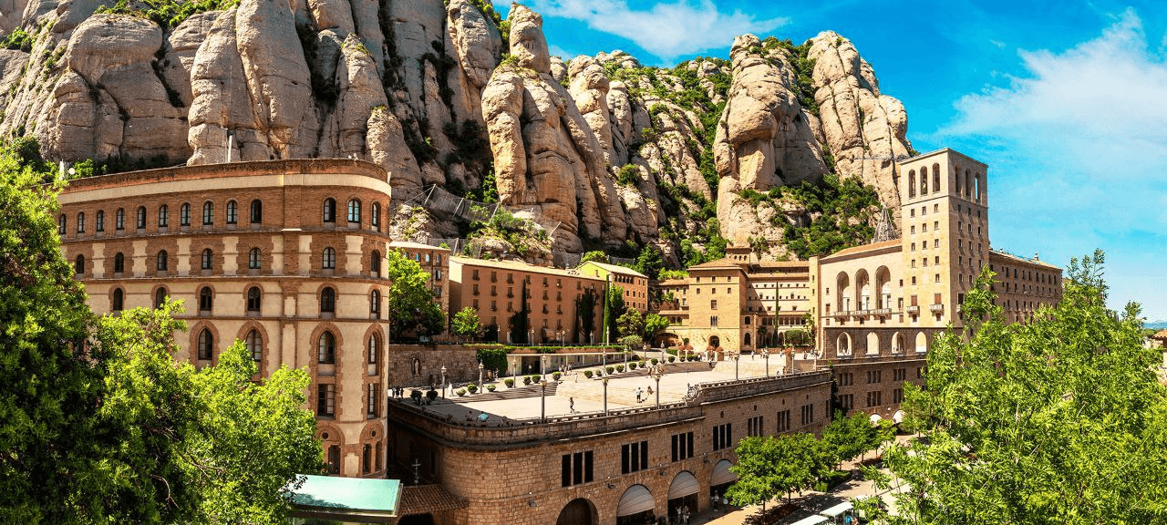 Montserrat Monastery and mountain on a luxury private tour by blinktransfers